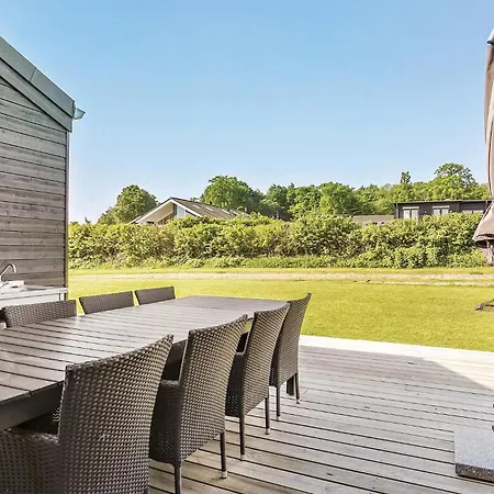 Four-bedroom In * הדרסלב