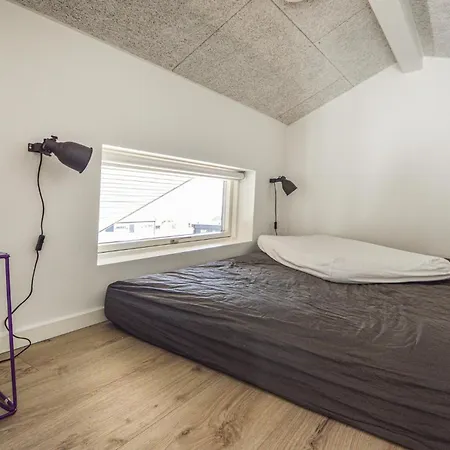 בית נופש Four-bedroom In הדרסלב