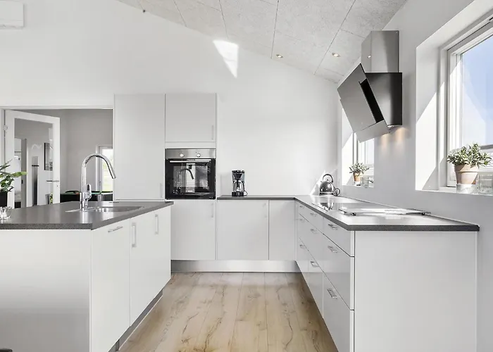 Four-bedroom In בית נופש