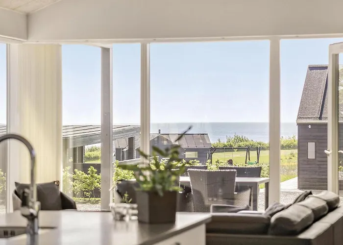 Four-bedroom In הדרסלב