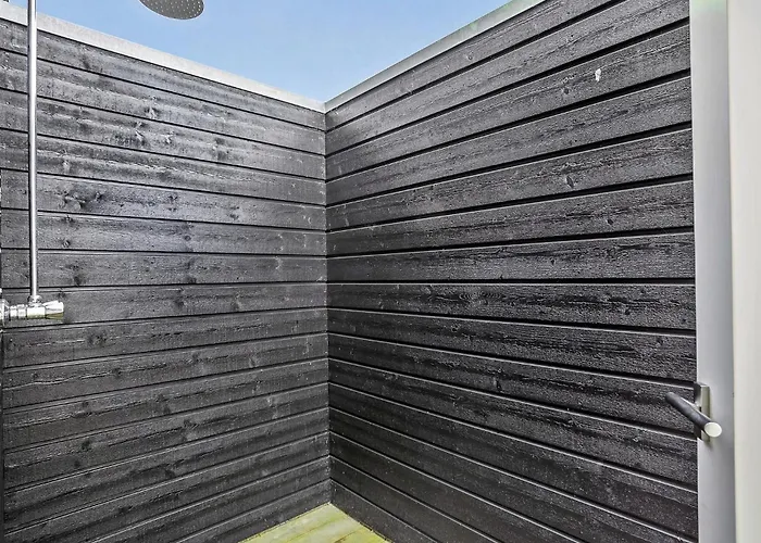 Four-bedroom In בית נופש *